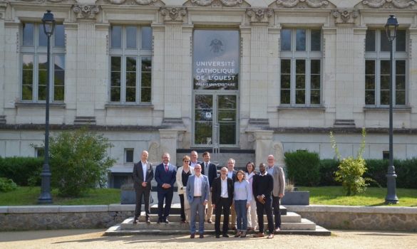 UCO et l'ESAIP s'allient pour former aux métiers du numérique
